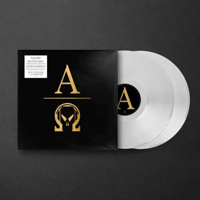 Album33 T 30 CM Alpha Omega