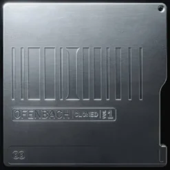 Album33 T 30 CM Cloned Vol. 1