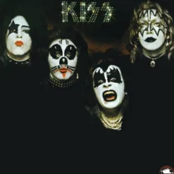 Album33 T 30 CM Kiss