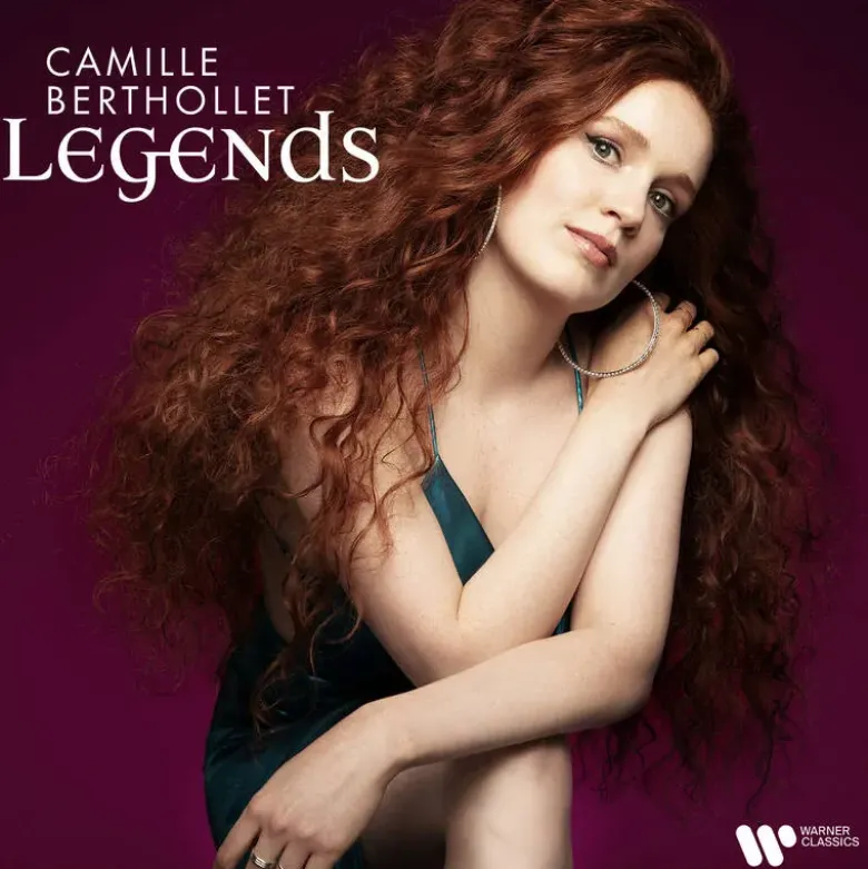 Album33 T 30 CM Legends
