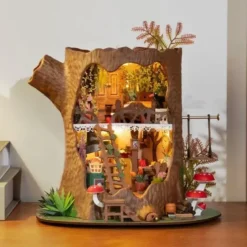 Maquette - Fairytale Tree House - Miniature House - Rolife
