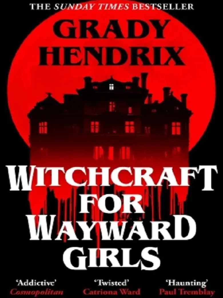 Witchcraft for Wayward Girls - Poche